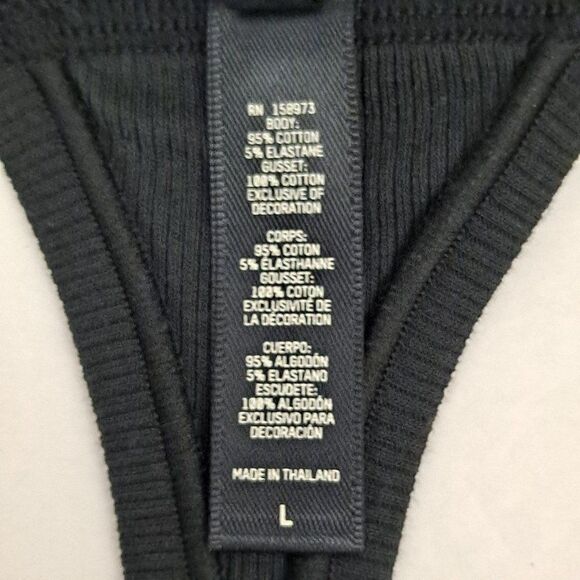 SKIMS ladies ribbed knit thong NWT - Picture 4 of 7